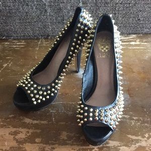 Vince Camuto black & gold studded heels!